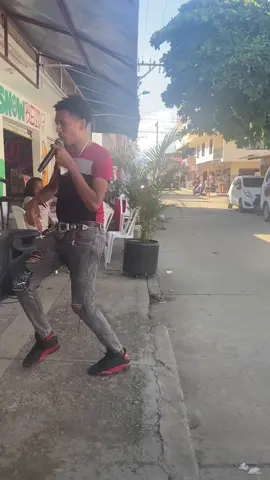 Estuve perdido pero estoy de regreso así que téngame paciencia seguimos 