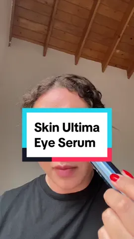 I found this Skin Ultima Eye Serim and I’ve fallen in love with it! It has a roller to distribute the product, oh! And you only need one small pump sonit will last you a good time :) #skinultima #eyeserum #finelines #wrinkles #darkundereye #over30 #over40 #antiaging #antiagingskincare 