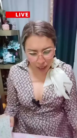Lectura de Tarot personalizadas manda tu WhatsApp al número del perfil única vía de contacto 🇲🇽🇺🇸#LIVEhighlights #TikTokLIVE #LIVE 
