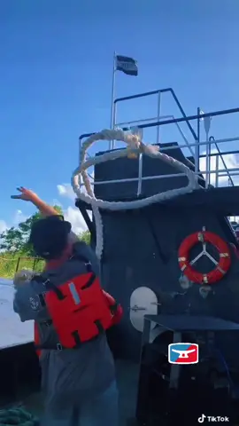 #industrialmaritimeathlete #kannonwade  with team @Dupre Marine Transportation handling up on the practice shots! #maritimethrowdown  Incentivizing training for the inland towing industry! 🤙🏽 