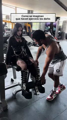 Con mis #demonias #gothgirl #goth #dark #gym #GymTok #gymmotivation #gymrat #metal #metalhead #metalhead #kboom 