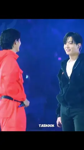 JK be like.... 👀.... 🫰🤟 #taekook #vkook #taehyung #jungkook #v #army #BTS #bts_army #armybts #taekook_is_real 