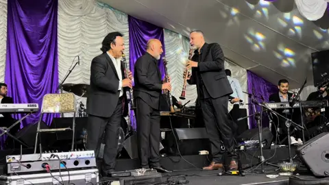 Serkan Çağrı & Bülent Altınbaş & Hüsnü Şenlendirici  Kıarnet Hüseyinin oğlunun toyunda  #klarnet #keşfet #kesfetteyiz #fypシ゚viral #wedding #weddingtiktok #kesfet 