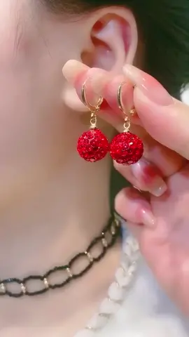 #earrings #fashionjewelry #jewelry #fashion #tiktokshopjewelry #foryou  #TikTok🇺🇸#tiktokmademebuyit #TikTokShopFashion #bestearring #ornaments 