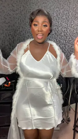 Rapping King Sarkodie’s lines 😀❤️ Mua : keiras bridal Hairstyling : keiras weavebar