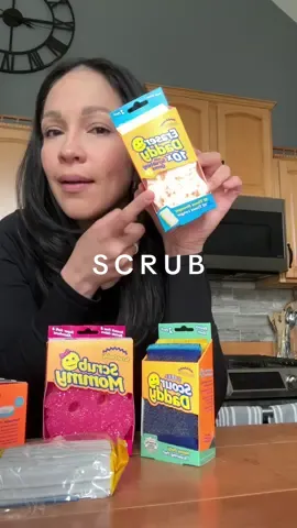 ¿Quien usa @Scrub Daddy? Me encanta que no coge mal olor #scrubdaddy #limpiezadecasa #limpieza #latinacontentcreator #cleaning #cleaningtiktok #cleaningmotivation #limpiezahogar 