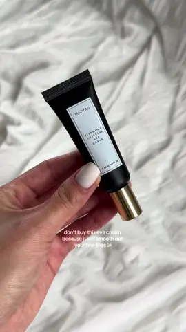 too good ☺️ sponsored by @MATKAS #ugccreator #ugccontent #eyecream #skincareroutine #skincareessentials #aesthetics 