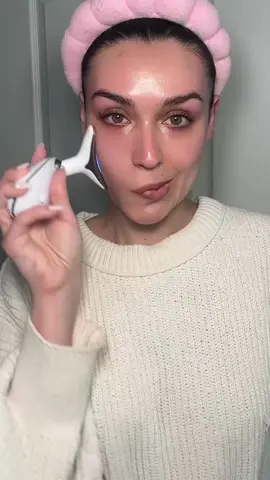 Rejuvenate your skin, ingite and radiate beauty with the Wave beauty Pro face massager #clearskin #beauty #skincare #lifehacks 