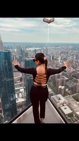 #nyc #theedgenyc #citylife #goodmorningnewyork #newyorktravel #theedgehudsonyards #hudsonyards 