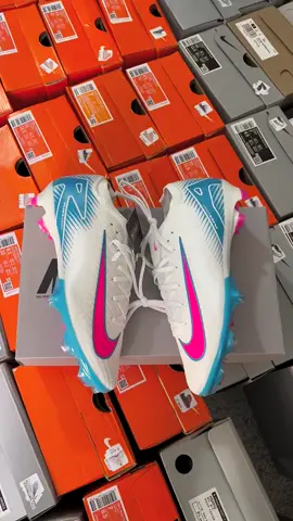 assassin 16fg football shoes#Soccer shoes