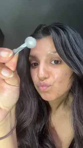So what do you do after you've peeled off your Mighty Patch?🧐 We recommend applying another patch to absorb any left over gunk that is still hiding within the spot! No gunk left in this trunk🙅🏻‍ #HeroCosmeticsUK #PimplePatches #skincare #SpotTreatment