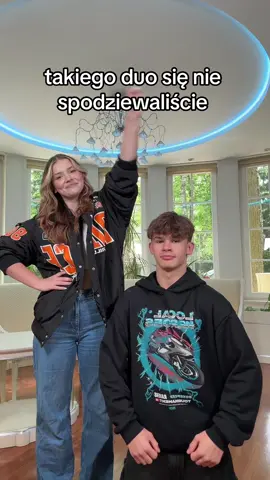 od dziś jestem żugajką 👽✌🏽 @Julia Żugaj🧡🐶 