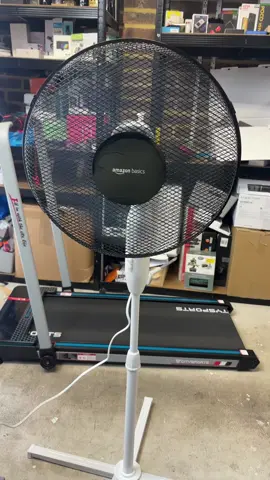 Definitely need this fan right now with the little mini heat waves that we’ve been having #fan #tiktokmademebuyit 