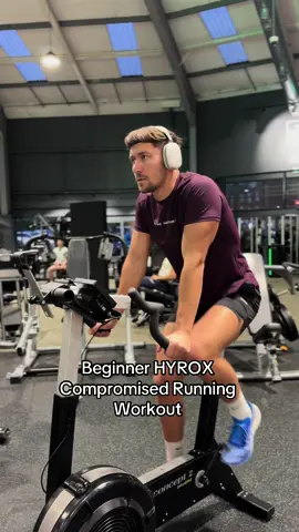 Beginner HYROX Compromised Running Workout 🏋️‍♀️ Work block 1: 500m run 25m sled push  Repeat 5 times  2 mins rest between rounds  (40kg less than competition weight) Work block 2: 500m run  25m sled pull Repeat 5 times  2 mins rest between rounds  (40kg less than competition weight) Finisher: 30 wall balls  Try go unbroken  Hybrid Programs Link in Bio 📈 #gym #hyroxuk #hyroxprogram #hyroxcoach #hyroxcoaching #hybrid 