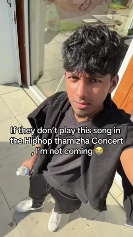 Jk but its still a banger lowkey regardless #fyp #tamil #hiphoptamizha #concert #anirudh #tamiltiktok #tamiltok #jaffna #uk #mallu #viral #trending 
