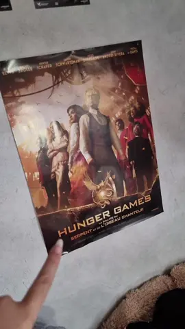 Réponse à @roxashuntz Hunger Games >>>>  #hungergames #thehungergames #hungergamesprequel #tbosas #hungergamestheballadofsongbirdsandsnakes #catchingfire #mokingjay 