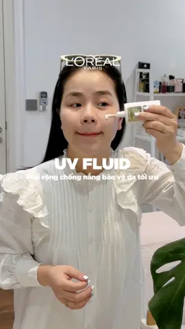 Trời âm u hay nắng gắt, dù ở trong mát hay ra ngoài trời nhiều đều vẫn nên bôi kem chống nắng mỗi ngày để bảo vệ da, ngăn ngừa lão hóa nha 🥰 #lorealparis_vn #goclamdep #muataitiktokshop #muataitiktok #kemchongnang #tiktokmademebuyit 