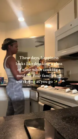 If you know… you KNOOOWWW!! #fyp #MomsofTikTok #dinner #wine #mealideas #toddlersoftiktok 