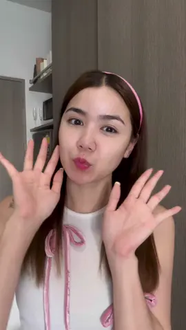 ใครจะอยากหน้าแก่ก่อนวัยละทุกคน!!  #สมูทอีขวดแดง  #smoothe #สมูทอี #ลดริ้วรอย #รีวิวสกินแคร์ #ป้ายยาสกินแคร์ 