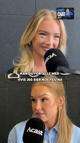 Del 1 med @Emma Ellingsen er nå ute! Lytt gratis der du hører podcast! LINK I BIO💙 - I del 1 med Emma får vi høre om oppveksten på Nøtterøy, familien og hvordan det var å bli såpass kjent i ung alder. Emma forteller om livet bak filmkameraene og frem til i dag. Vi får et innblikk i oppveksten på Nøtterøy, skoletiden, venner, tanker om fremtiden og hvordan det har vært å være født i feil kropp. Emma deler også åpnet om den kjønnskorrigerende operasjonen hun har gjennomgått og tiden etter💙 - #norsktiktok #emmaellingsen #fødtifeilkropp #norge #fyp 