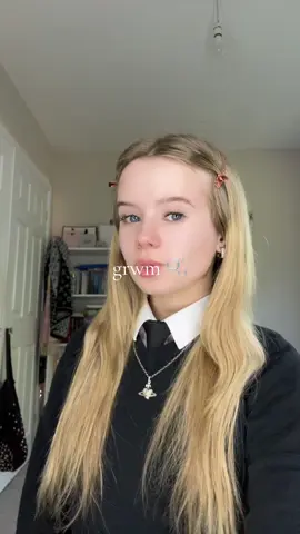 crying #foryou #fypシ #fyp #grwm #getreadywithme #makeup #school #uk #girl #foryoupage 