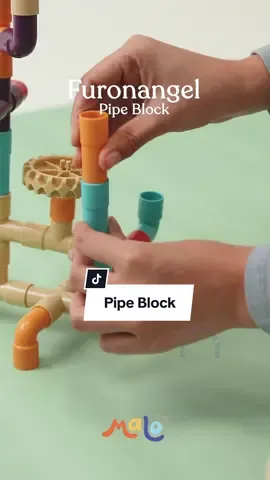 1 set blocks pipe udah dapet guidance book supaya si kecil bisa bikin banyak bentuk 💙 Rasain sensasi main & bentuk2 barang impan mu pakai blocks pipe 🧡