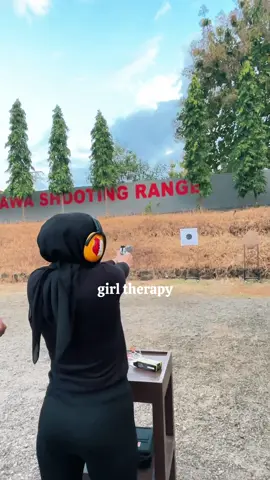 biar bisa tembak buaya darat