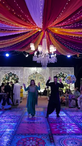 #weddingsphotography #photography #fyp #viral #CapCut #weddingdress #viraltiktok #weddinglifestyle #baratstiktok #foryou #bridalmakeup #mehndi #mehndidance #dances #choreography #weddingdance 