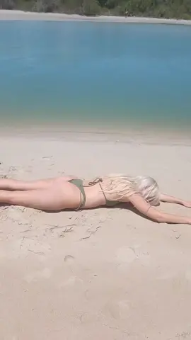 Sometimes you just have to roll with the punches, The good the bad, the ugly, but no matter what always make time for the small things to find laughter and joy in ✨ 💕 #f#fyp#fyp#viral#fypp#happy#beach#tiktok#beachvibes