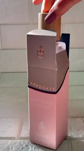 Aprogate Sakura perfume♥️ product made by ASSAF perfumes♥️ ©z_lens @عطور عسّاف 