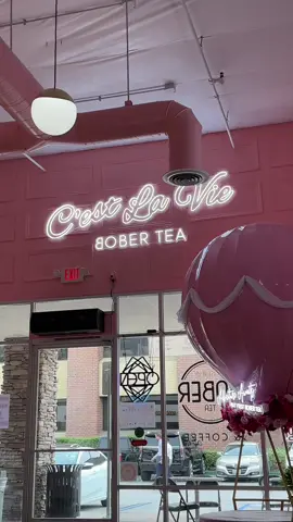 my favorite thing to do is finding new boba shops!! found this one that carried mystery plushies🧋🧸 #morningroutine #morning #morningvlog #dayinmylife #minivlog #videodiary #boba #whatsinmybag #bagessentials #baggu #grwm #makeup @BAGGU @Rare Beauty @Glossier @Tower 28 Beauty @Summer Fridays #sonnyangels #fyp #lipbalms #irvine 