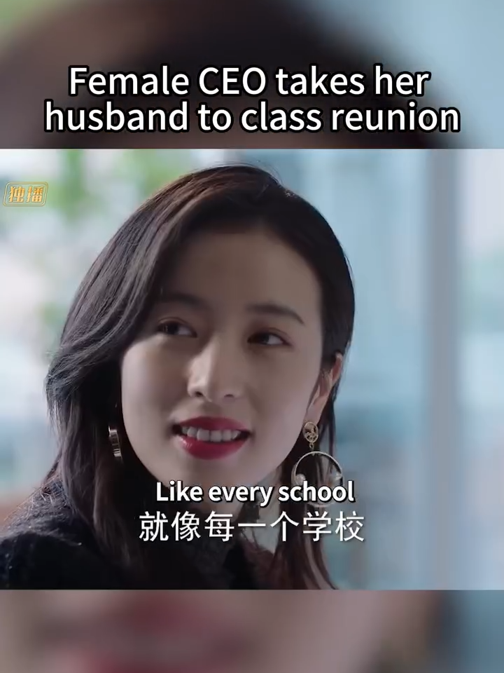 Female CEO takes her husband to class reunion #BeginAgain #GongJun #ZhouYutong #cdrama #drama #MangotvSweetdrama Mobile users download MangoTV App 👉 https://bit.ly/MGTVIntl