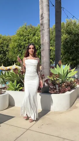 WHEN I SAY THIS DRESS DID NOT DISAPPOINT!!! 😍😍 #dress #birthdayoutfit #silkdress #fashion #musthave #tiktokshopviral #TikTokShopFashion #dresses 