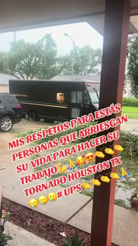 #ups #ups👏👏👏#tornado #houstontx #viral #naturaleza #viralvideo #fypシ゚viral #fypage #lomasviral #lomasviraltiktok 