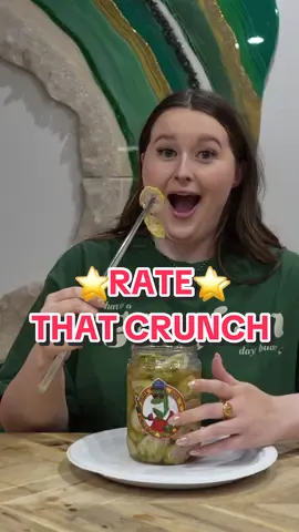 ⭐️RATE THAT CRUNCH⭐️ THE PICKLE GUYS⭐️ RATING1-10 #foodreview #mukbang #ratethatcrunch #pickles #asmr 