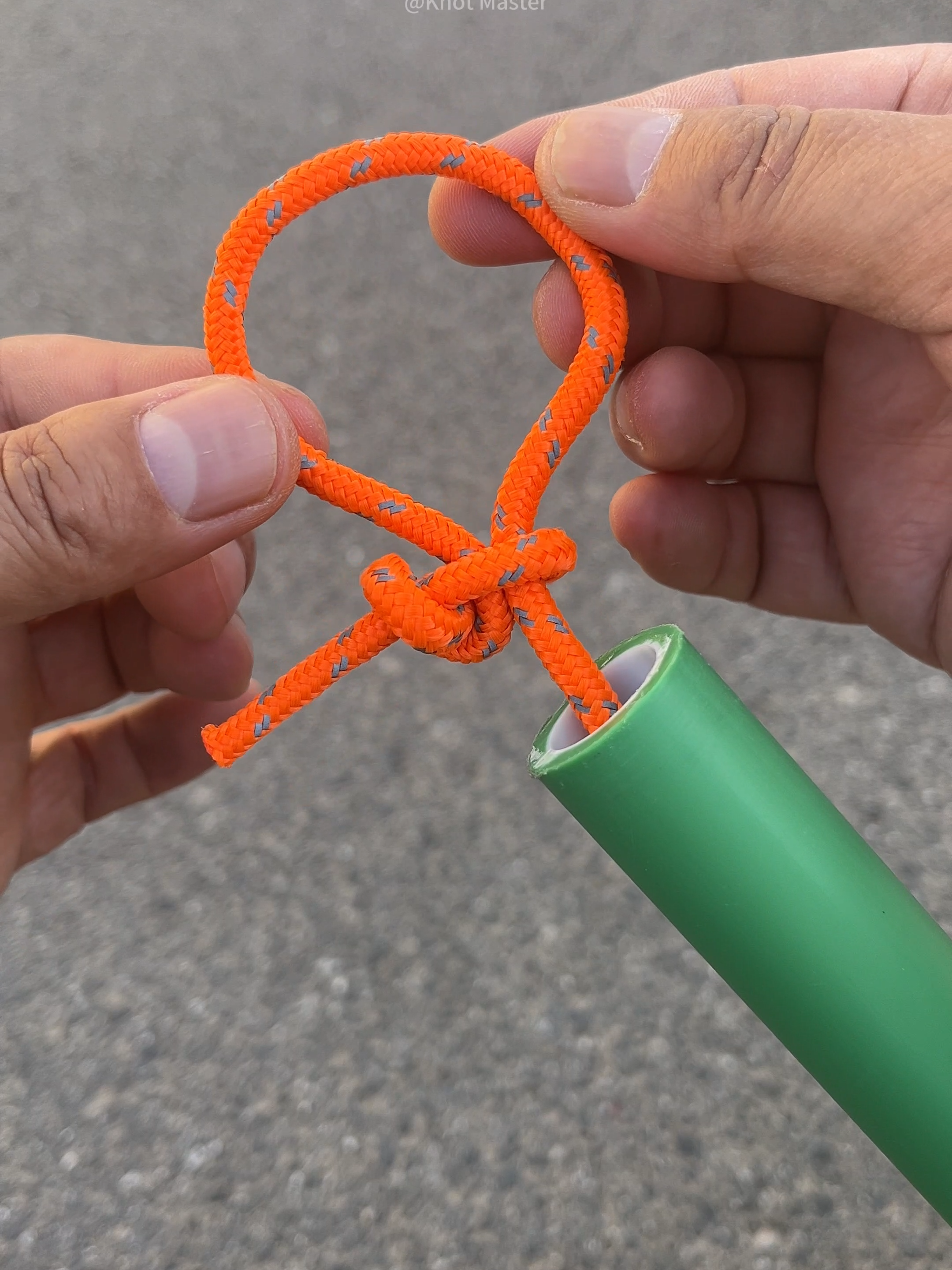 Amazing Rope Fun! #knots #knot #rope #ropes #camping #bushcraftshelter #bushcraft #survivals #boyscout #campinggirls #tyingknots #lifeskills #LifeHack #tipsanstricks #tipsandtrick #tips #ropework #ropeworker