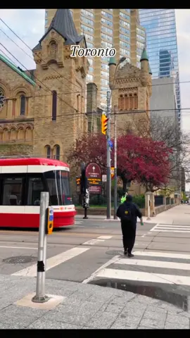 Toronto 📍 #Toronto #torontolife #torontotiktok #torontobeauty #torontotravel #torontocity #Viral #tiktoktoronto #foryou #500k #100k #foryoupage 