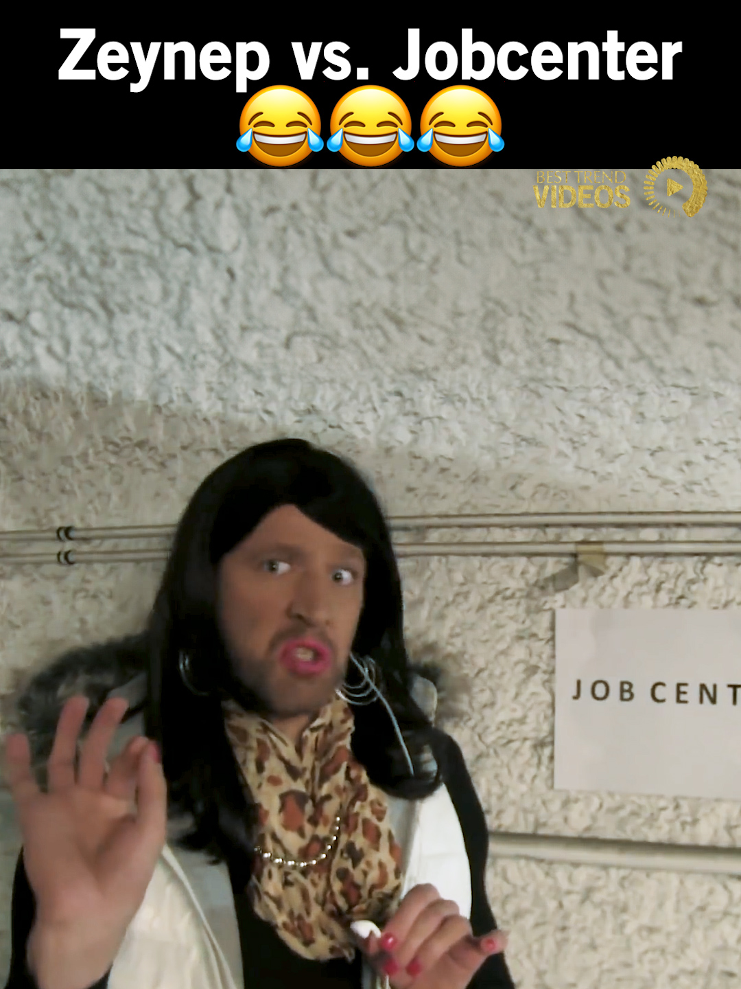 Hahahaha ich kack ab 😂😂😂😂 - #Jobcenter #Zeynep #Frankfurt #Funny #Marathon #FürDich #BestTrendVideos #Explore