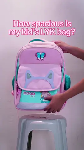 HOW SPACIOUS IS THE LYK BAG? 🧸🦄  Our kiddie bags are available for kids age 2-14! 😍📚🍎 #fyp #trending #viral #affordablebags #lykbags #kiddiebags #kidsbackpack #bagsph 
