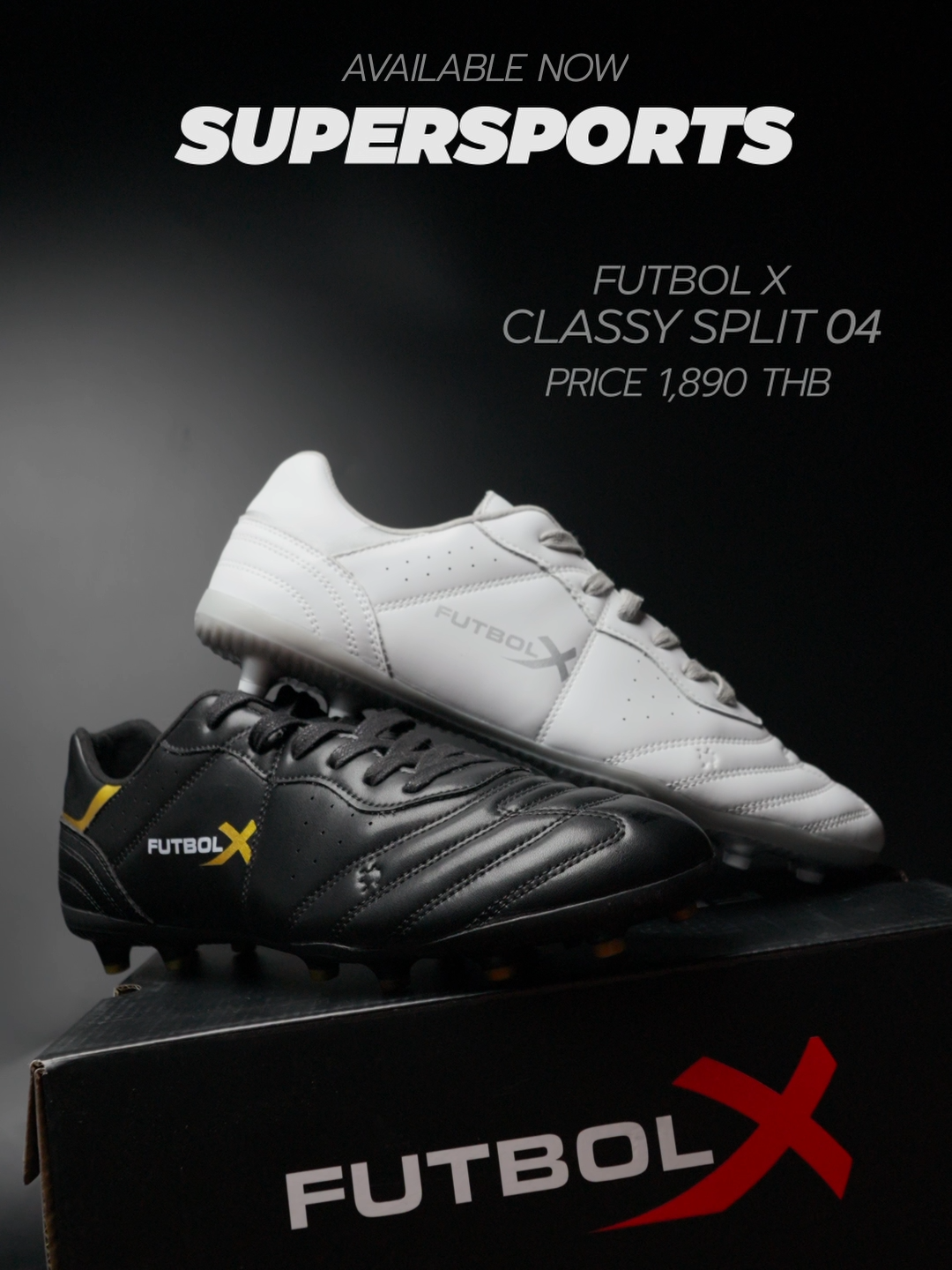 Only at Supersports FUTBOL X Classy Split 04 Price 1,890.- รองเท้าฟุตบอล จาก Brand Futbol X ทำจากหนังวัวแท้ (Split Leather) ให้การสัมผัสลูกบอลที่นุ่มนวล และ สามารถขยายได้ตามรูปเท้า มาพร้อมกับ Lining Cushion เพื่อการสวมใส่ที่กระชับสบาย, ตัว insole/sock ผ้าตาข่ายลดการอับชื่น, ชุดพื้นรองเท้า เหมาะสำหรับ สนามหญ้าเทียม และ สามารถใส่ในสนามจริงได้, เชือกผูกรองเท้าเป็น Wax Nylon เผื่อการใส่รองเท้าที่กระชับ ยิ่งขึ้น วางจำหน่ายแล้ววันนี้ที่ร้าน Supersports #SupersportsThailand #futbolx