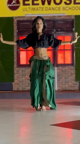 beautiful liar  videography - Master @Vishwa Shankanath media unit @Eewose Dance school   @හිතක්❤️තිබුනා..😥 ඒත් දැන් නෑ. මෙන්න මල්ලා  ඔයාට RV එකක් #srilanka #eewosenoviea #eewoseultimatedanceschool #srilankanbellydancer #orientalbellydancer #bellydancetiktok #bellydanceoriental 