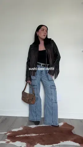 A fringe jacket completes any look 🤠 #FitTok #fringejacket #outfitideas #casualstyle #outfits #dailyoutfits @Nasty Gal @sanctuaryclothing @Coach 