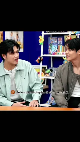 Một người nói vs Một người nghe. 😆 #marcpoon #weareseries #blthai #marc_mc #poon_mit12 