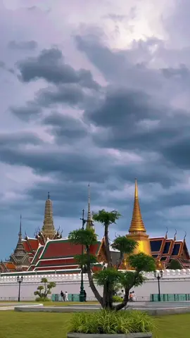 งดงามประเทศไทย สาธุจ้า🙏🥰 #วัดพระแก้ว #พระบรมมหาราชวัง #วัดพระศรีรัตนศาสดาราม #วัดสวยเมืองไทย #วัดสวย #bangkok #thailand #amazing 