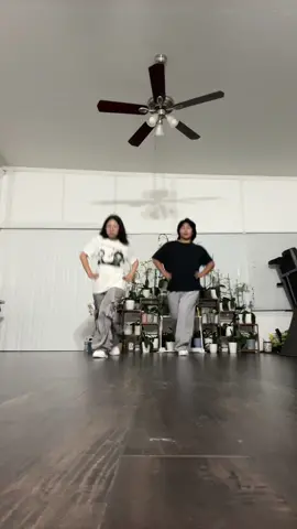 WITTLE MAWNSTOWS 👹 @skinny studio 🧍 #judas #ladygaga #joker2 #dancing #dancetrends #trending #fyp @ladygaga 