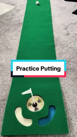 Practice putting #golf #golfpractice #golfer #indoorgolf #tiktokshop 