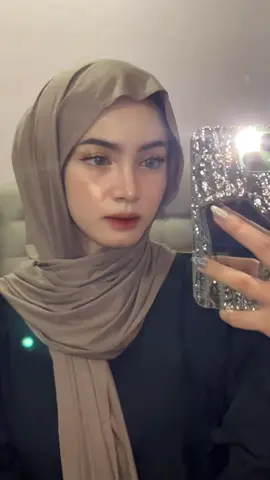 warnanya cakep bgt😭 @S E C A L A . H I J A B 