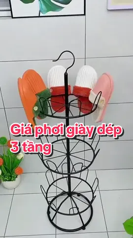 Giá phơi giày dép 3 tầng có móc treo #giaphoigiay #giaphoigiaydep #giaphoigiayxoay360 #giaphoigiaydep3tang #giadungtienich 