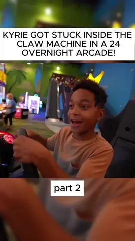 Part 2 KYRIE GOT STUCK INSIDE THE CLAW MACHINE IN A 24 OVERNIGHT ARCADE! #roblox #gameviral #theprincefamilyclubhouse #fyp #duet #STRANGER #Ep#FamilyFun