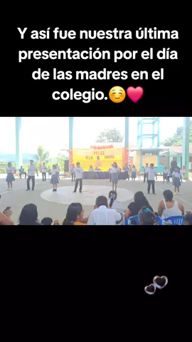 Nuestra última presentación por el día de las madres en el colegio🏫 #diadelamadre #danza #tusuykusun #cañerosdesanjacinto #matador #compañeros #colegio #promo 